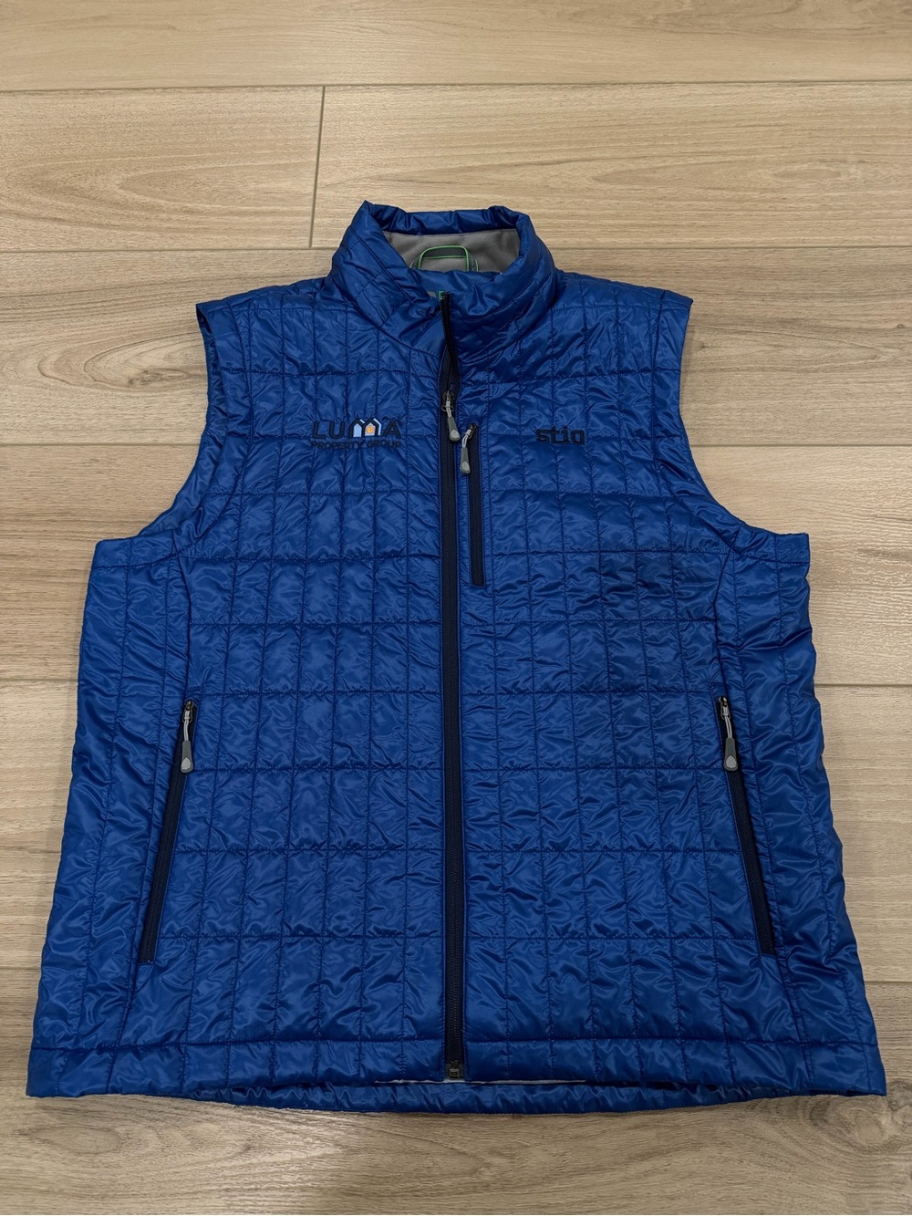 Stio Azura Primaloft Insulated Puffer Vest Blue XL Company Logo